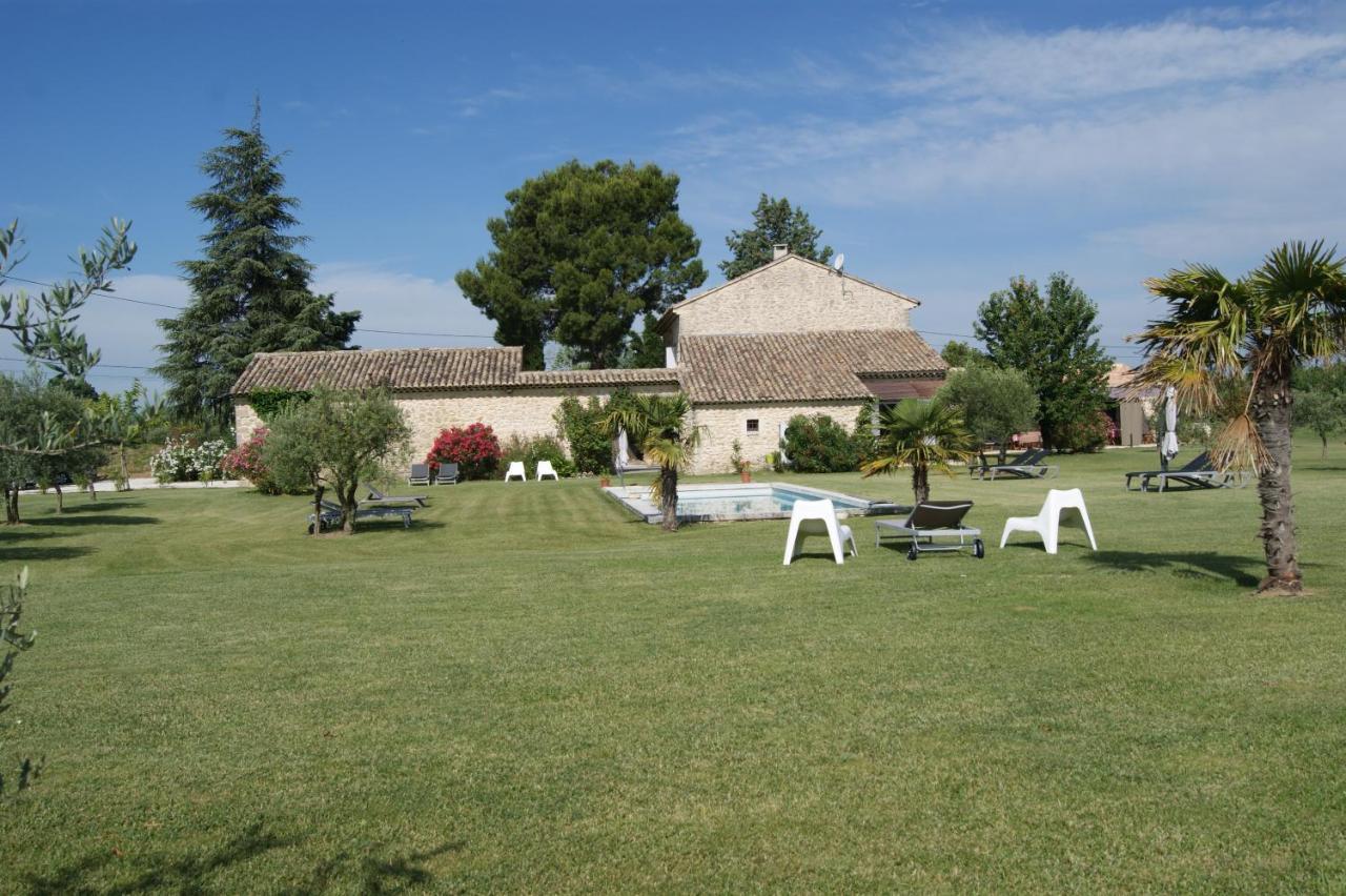 B&B Dans Mas En Pierres Robion en Luberon ภายนอก รูปภาพ