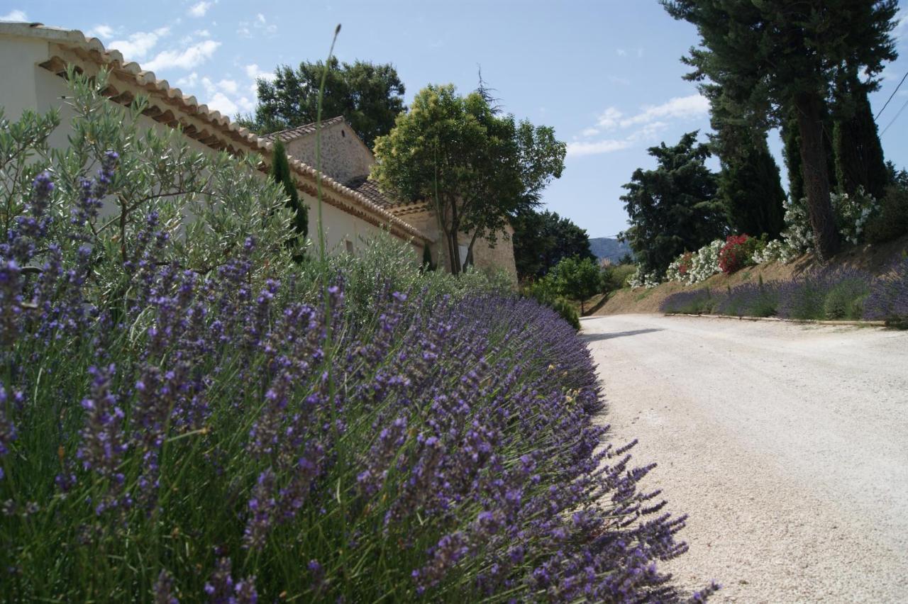 B&B Dans Mas En Pierres Robion en Luberon ภายนอก รูปภาพ