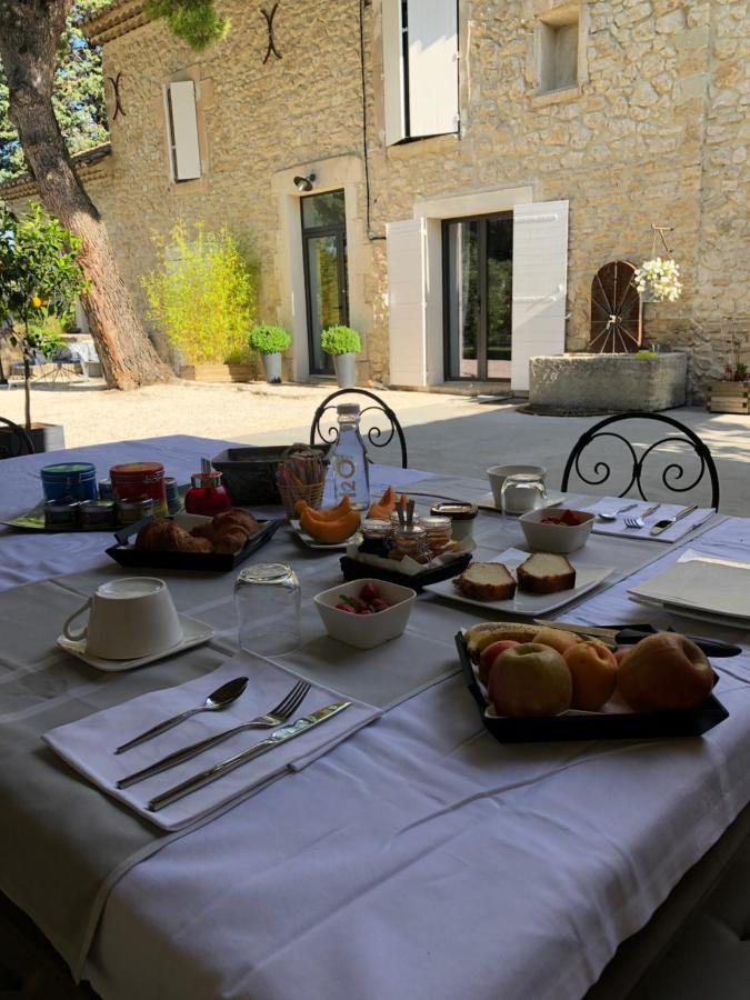 B&B Dans Mas En Pierres Robion en Luberon ภายนอก รูปภาพ