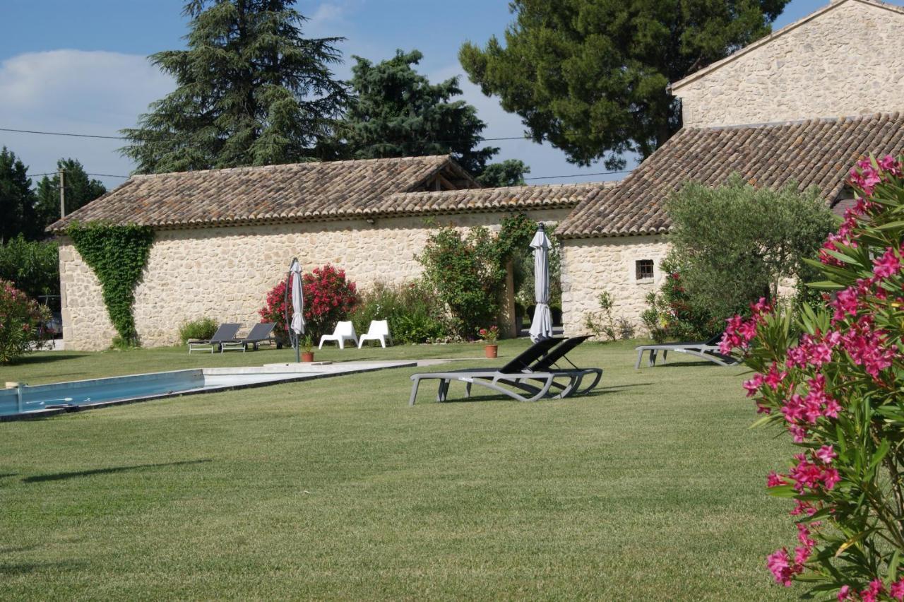 B&B Dans Mas En Pierres Robion en Luberon ภายนอก รูปภาพ